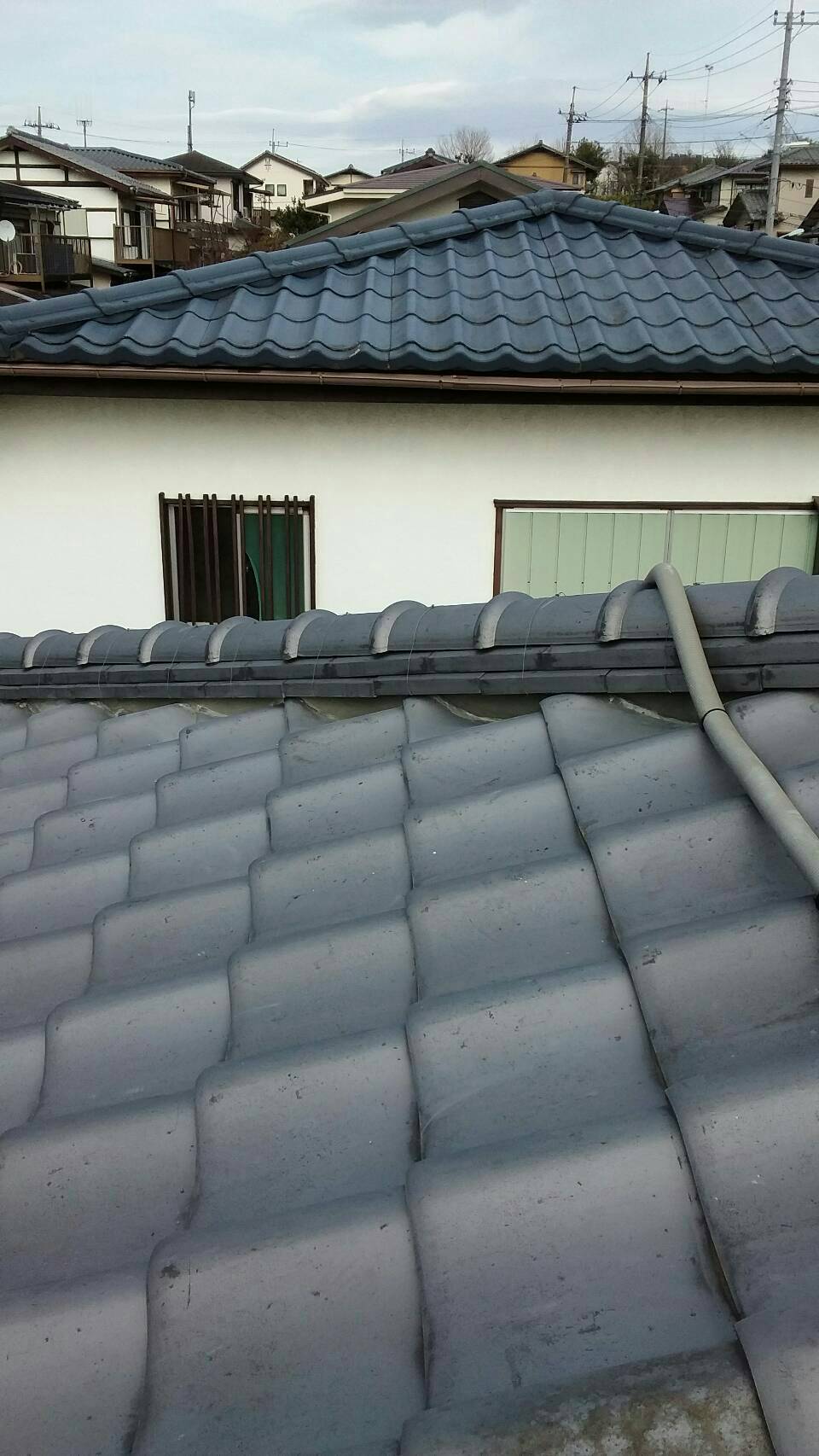 日野市南平　屋根リフォーム　瓦修理で雨漏りも心配なし